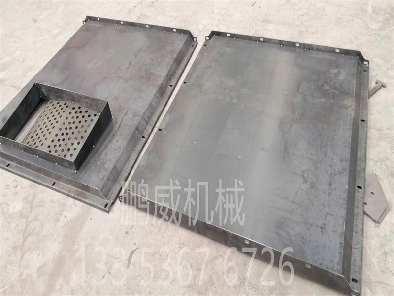 直線篩我廠做的就是牛！1840振動篩車間實(shí)拍